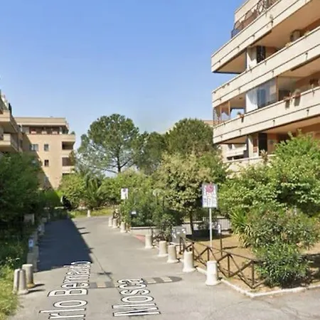 Roma Est Apartment